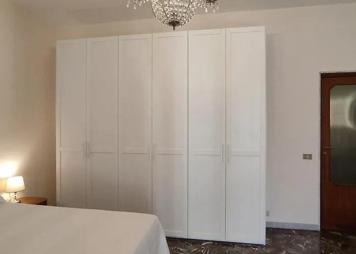 ゲストハウス San Nicola , Santa Claus 3*